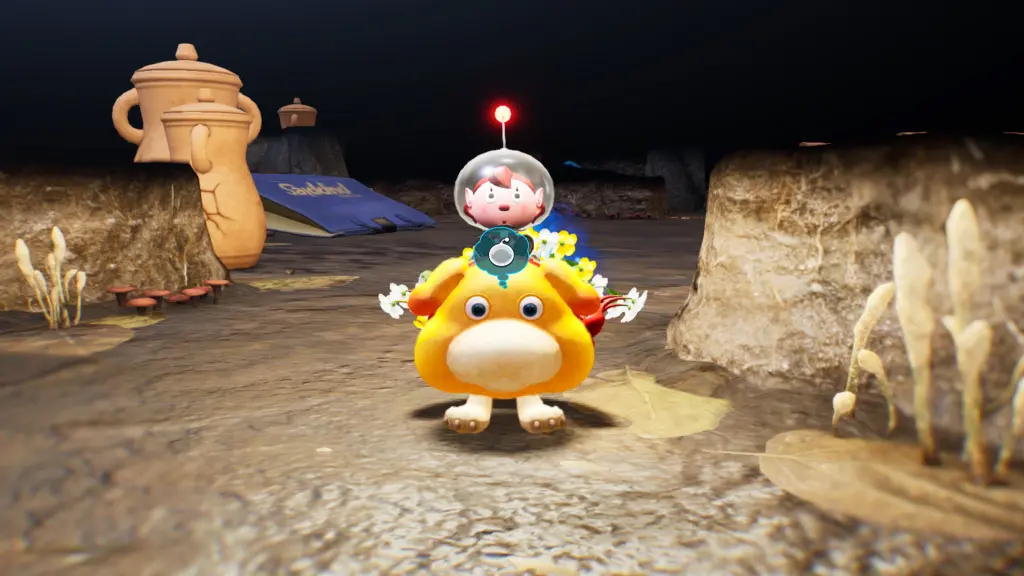 Front facing Otachi and the new character in Pikmin 4